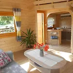 Pod Swierkiem Chalet Wapnica (West Pomeranian)