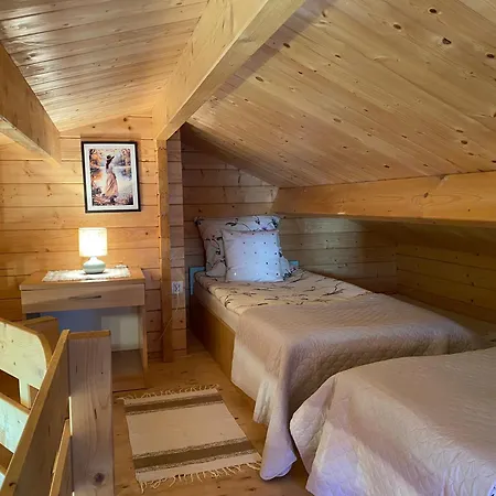 Σαλέ Pod Swierkiem Wapnica (West Pomeranian)