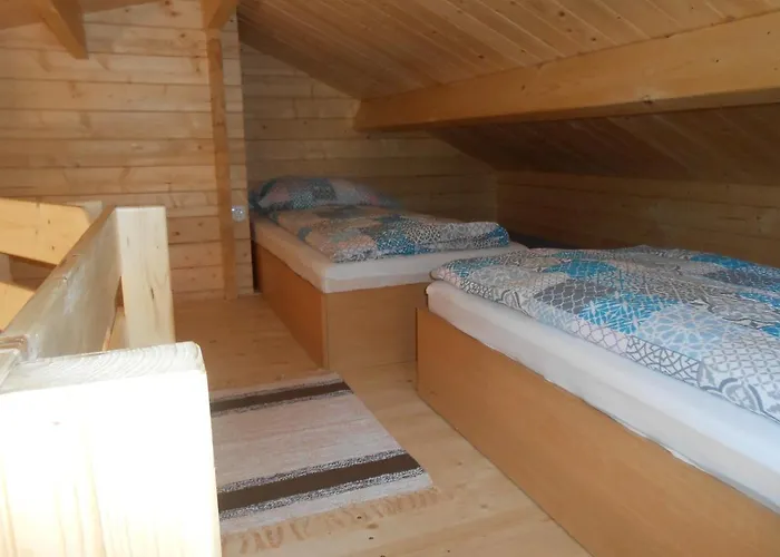 Pod Swierkiem Chalet *